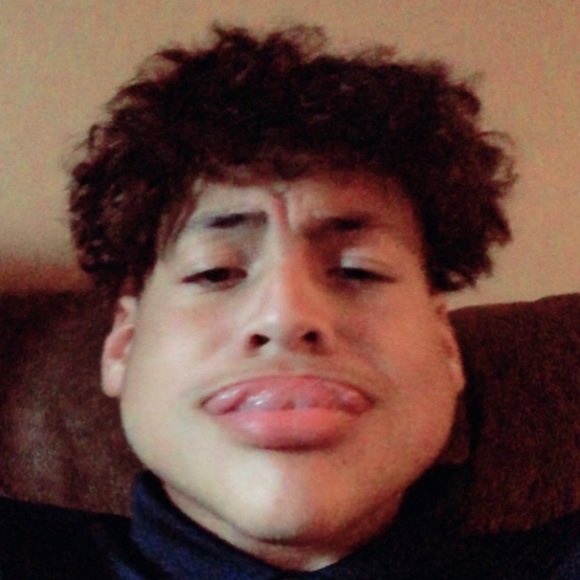 Meet your Posher, Xavier - Picture 1 of 1